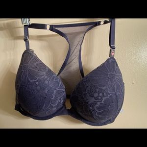 Victoria Secret Sexy t-shirt bra